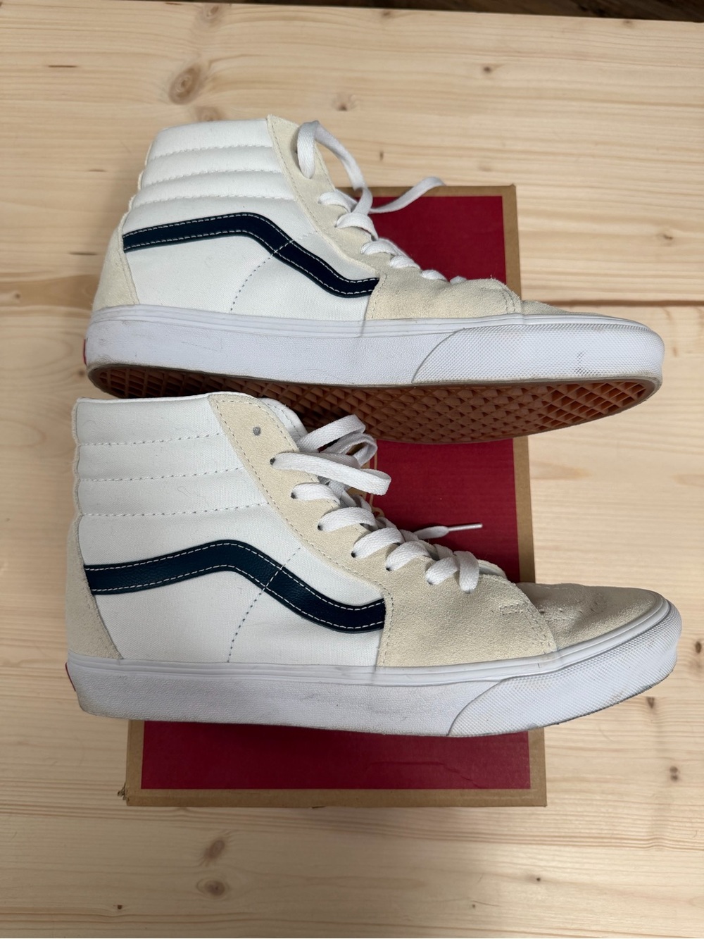 Vans Sk8-Hi Classic Sport White High-Top Sneakers with Navy Side Accent